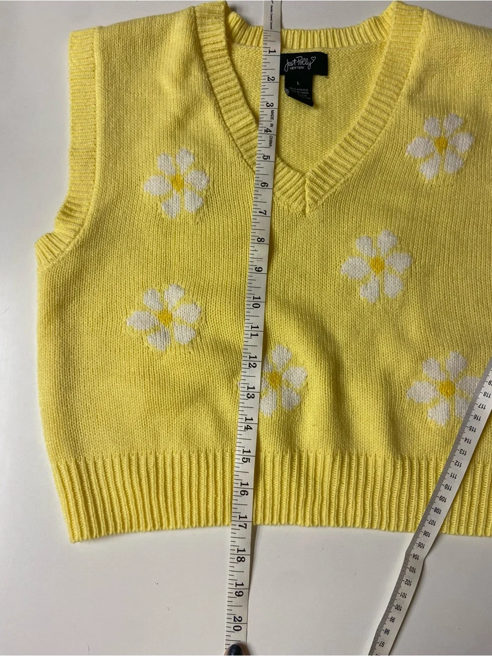 Just Polly Yellow Sweater Vest White Floral Print great condition juniors size L
